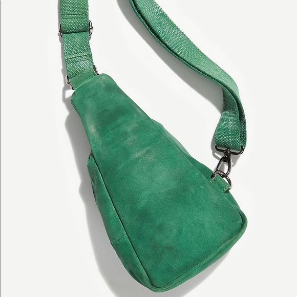 ✨NEW!✨ Free People Hudson Sling Bag - Picture 3 of 4